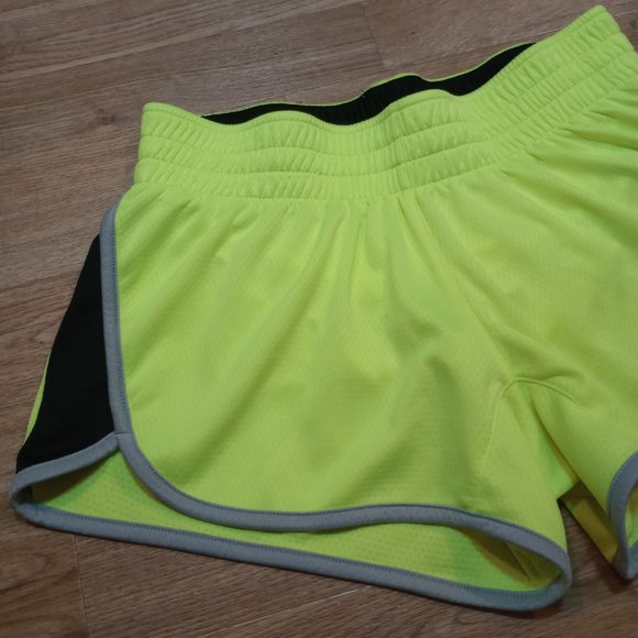 Nike Shorts Womens Sz Small Green Dri Fit Active Running Athletic Lined Swoosh - Picture 2 of 10